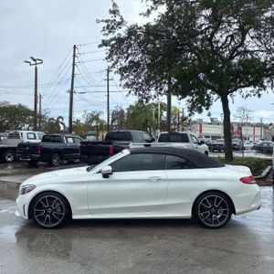 MERCEDES-BENZ C-CLASS - 3