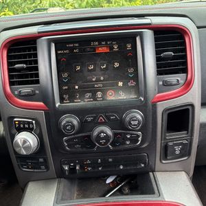 صورة مصغرة 36 لـ 2016 RAM 1500 REBEL