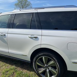 LINCOLN NAVIGATOR RESERVE - 6