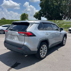 2019 Toyota RAV4 XLE PREMIUM 照片 8