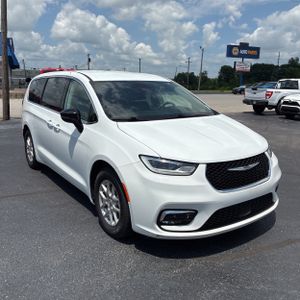 2024 Chrysler PACIFICA TOURING L — миниатюра 12