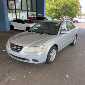 2010 Hyundai SONATA GLS 照片 1