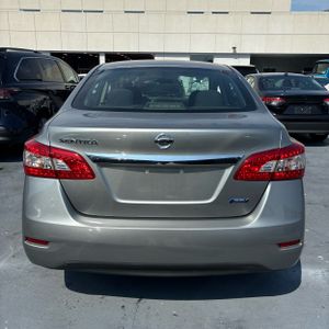 2014 Nissan SENTRA S 照片 7