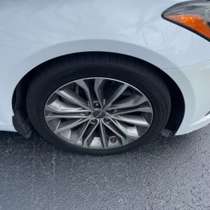 صورة مصغرة 20 لـ 2015 Hyundai GENESIS 3.8L