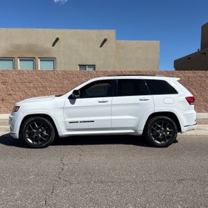 JEEP GRAND CHEROKEE LIMITED X - 3
