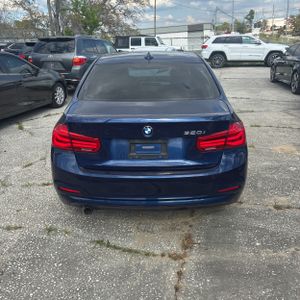 BMW 3 SERIES 320I - 6