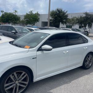 2018 Volkswagen PASSAT 2.0T S 照片 2
