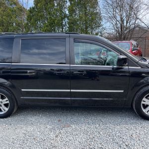 DODGE GRAND CARAVAN SXT - 9