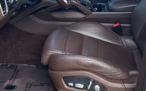 2021 Porsche CAYENNE GTS COUPE 缩略图 59