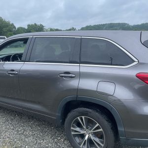 2018 Toyota HIGHLANDER LE 照片 6