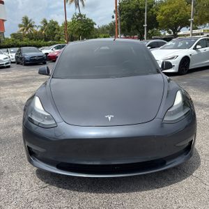 صورة مصغرة 14 لـ 2021 Tesla MODEL 3 STANDARD RANGE PLUS