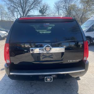 CADILLAC ESCALADE LUXURY - 7