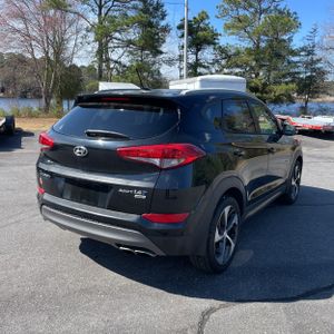 HYUNDAI TUCSON SPORT - 8