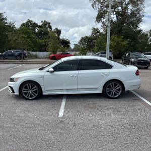 VOLKSWAGEN PASSAT 1.8T R-LINE - 3