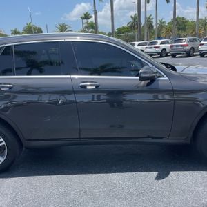 صورة مصغرة 11 لـ 2022 Mercedes-BENZ GLC