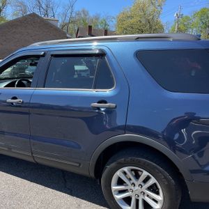 FORD EXPLORER BASE - 6