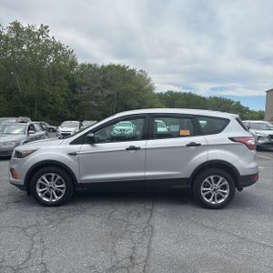 FORD ESCAPE S - 3
