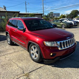 صورة 12 لـ 2011 JEEP GRAND CHEROKEE OVERLAND
