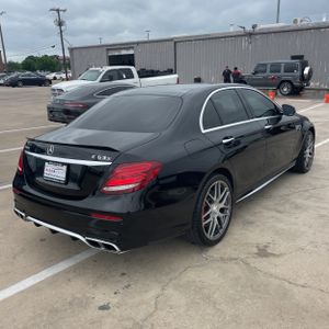 MERCEDES-BENZ E-CLASS AMG - 8
