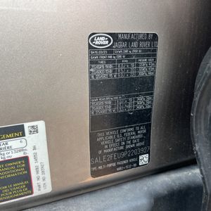 2023 LAND Rover DEFENDER 130 X-DYNAMIC SE — фото 52