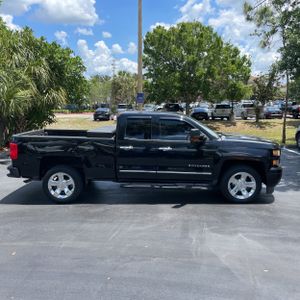 CHEVROLET SILVERADO 1500 - 10