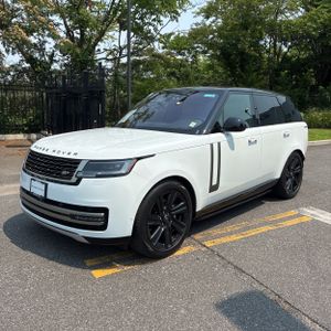 صورة 1 لـ 2023 LAND Rover RANGE ROVER P400 SE