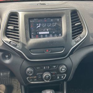 2019 JEEP CHEROKEE LATITUDE PLUS — миниатюра 37