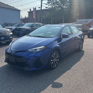 2017 Toyota COROLLA SE 照片 1