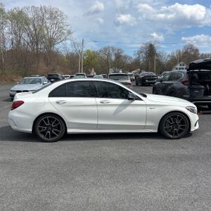 MERCEDES-BENZ C-CLASS AMG - 10