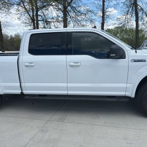 FORD F-150 XLT - 9