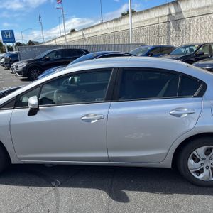 2015 Honda CIVIC LX — фото 4