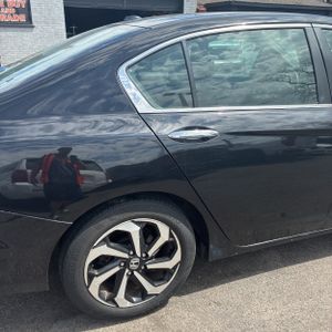 HONDA ACCORD EX-L W/NAVI W/HONDA SENSING - 9