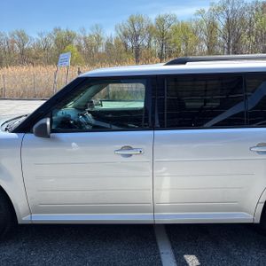 FORD FLEX SE - 4