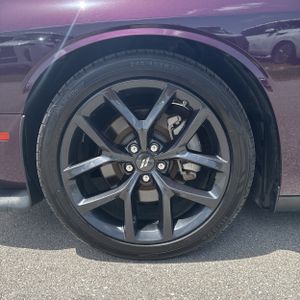 صورة مصغرة 17 لـ 2022 Dodge CHALLENGER GT