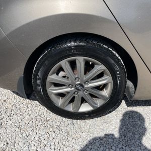 2014 Hyundai ELANTRA SE — миниатюра 19
