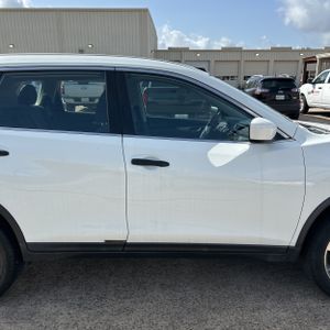 صورة مصغرة 11 لـ 2016 Nissan ROGUE S
