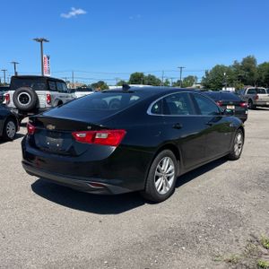 2018 Chevrolet MALIBU LT — фото 9