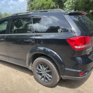 صورة 6 لـ 2019 Dodge JOURNEY SE