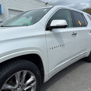 CHEVROLET TRAVERSE HIGH COUNTRY - 2