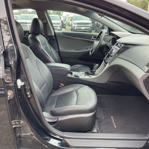 صورة مصغرة 32 لـ 2011 Hyundai SONATA GLS