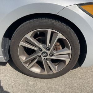 صورة مصغرة 20 لـ 2017 Hyundai ELANTRA LIMITED