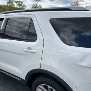 FORD EXPLORER XLT - 5