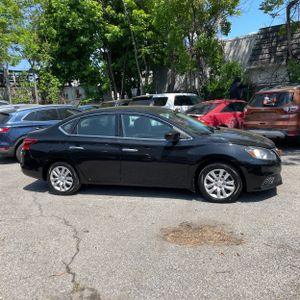 NISSAN SENTRA S - 10