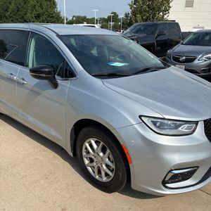صورة مصغرة 57 لـ 2024 Chrysler PACIFICA TOURING L