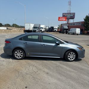 صورة 10 لـ 2025 Toyota COROLLA LE