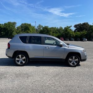 صورة 10 لـ 2017 JEEP COMPASS HIGH ALTITUDE