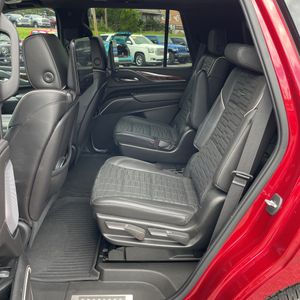 صورة 34 لـ 2021 Cadillac ESCALADE PREMIUM LUXURY PLATINUM
