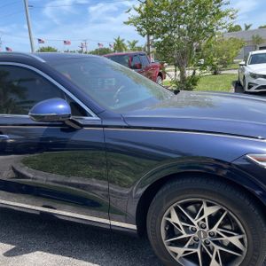 2022 Genesis GV70 2.5T STANDARD thumbnail 13