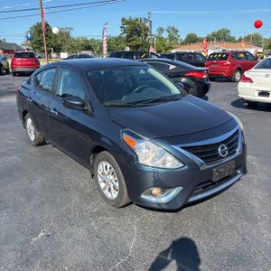 2017 Nissan VERSA SV — миниатюра 12