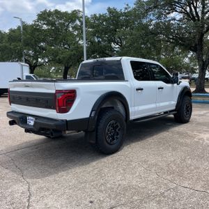 FORD F-150 RAPTOR - 8